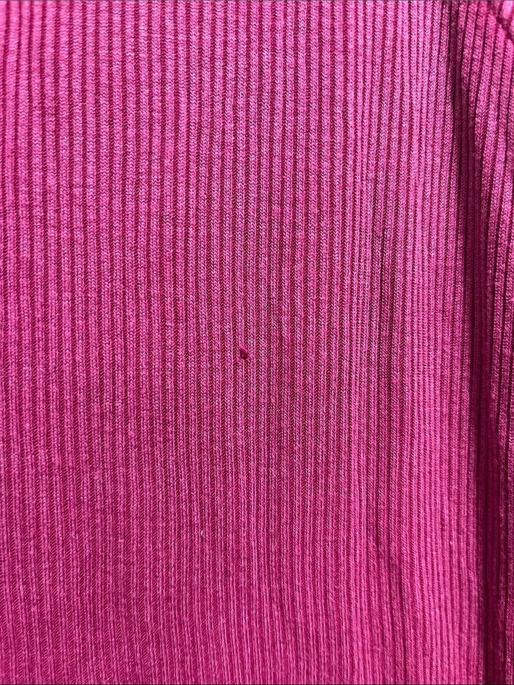 torrid Ribbed Keyhole Tank Top - Magenta - Picture 4 of 6